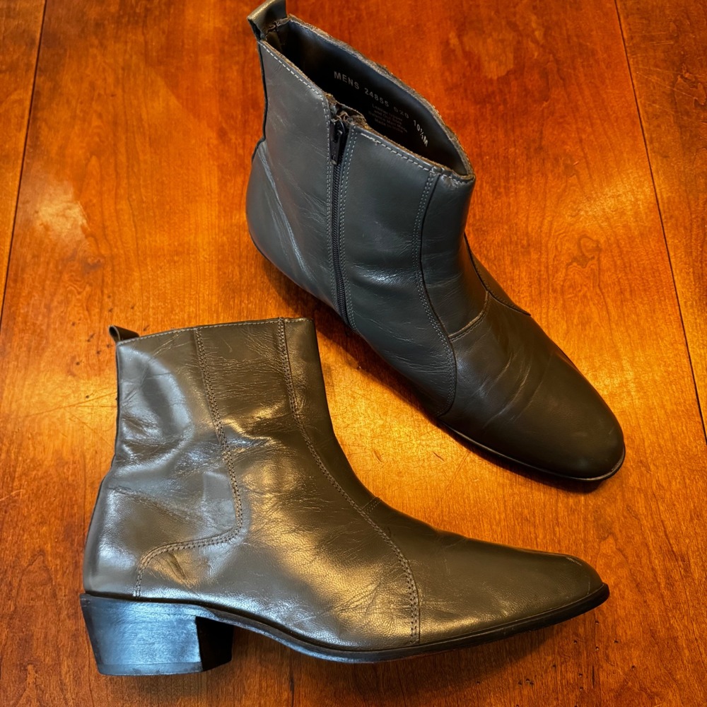 Stacy Adams Boots Mens 10.5 Grey Leather Ankle Zip Pointed Toe Cuban Heel 24855